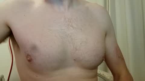 Snapshot of the_hard_baguette chatting on 4, 3, 2026 La Baguette dure online show from 4, 3, 2026