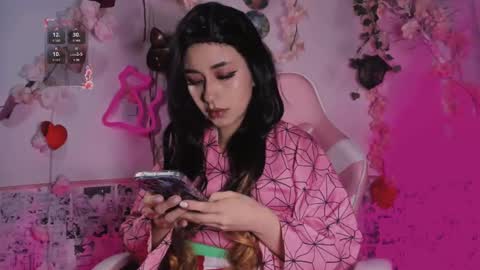 ...  ... online show from 28, 2, 2025