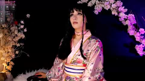 Snapshot of the_kitty_roxy chatting on 27, 5, 2026 ... ... online show from 27, 5, 2026