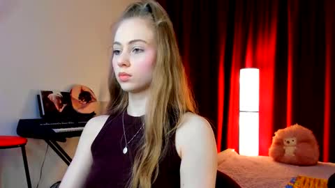 Ally    STREAMING ON TWITCH NOW Check my Twitter for updates online show from 21, 3, 2026