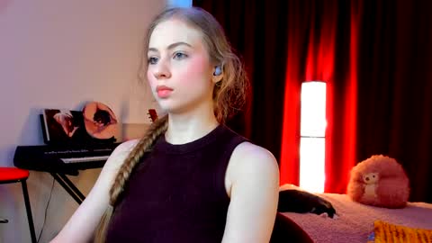 Ally    STREAMING ON TWITCH NOW Check my Twitter for updates online show from 1, 4, 2026