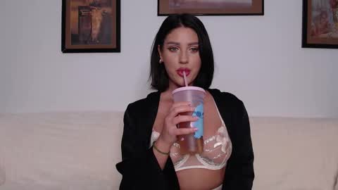 Thea online show from 3, 4, 2026