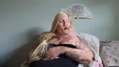 Snapshot of theauroramae chatting on 23, 5, 2026 theauroramae - online show from 23, 5, 2026