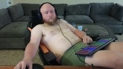 Snapshot of theballboy chatting on 24, 9, 2025 theballboy online show from 24, 9, 2025