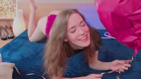 Snapshot of thebeautifulday chatting on 20, 6, 2026 Emma 3 online show from 20, 6, 2026