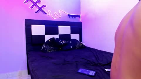 DEAN AND MARY online show from 25, 11, 2025