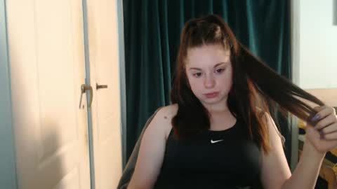 Snapshot of theblackdiamond194588 chatting on 6, 7, 2026 raissa online show from 6, 7, 2026