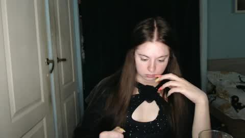 Snapshot of theblackdiamond194588 chatting on 1, 8, 2026 raissa online show from 1, 8, 2026