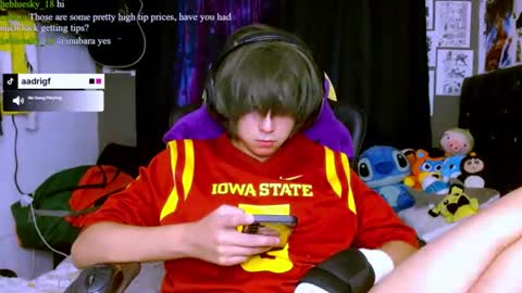Snapshot of thebluesky_18 chatting on 3, 7, 2026 thebluesky_18 online show from 3, 7, 2026