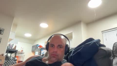 theBuzz777 online show from 3, 12, 2025