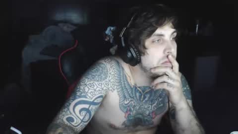 Snapshot of thecolorclear chatting on 16, 11, 2025 thecolorclear online show from 16, 11, 2025