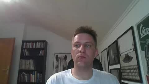 Snapshot of thedon2123 chatting on 11, 3, 2025 thedon2123 online show from 11, 3, 2025