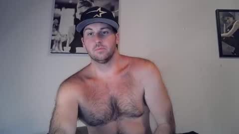 Theetwohander online show from 12, 9, 2025