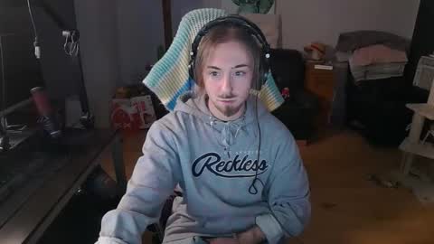 Snapshot of thefabuloussam chatting on 6, 2, 2025 Thefabulousam Independent Model online show from 6, 2, 2025