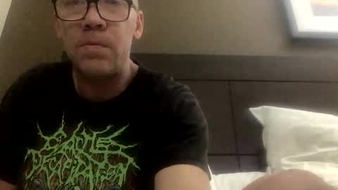 Snapshot of thefunbeandip chatting on 3, 12, 2025 THE DIP online show from 3, 12, 2025