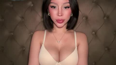Snapshot of thegreat_legacy chatting on 24, 4, 2026 Elle dont forget to folloW me and thumbs up online show from 24, 4, 2026