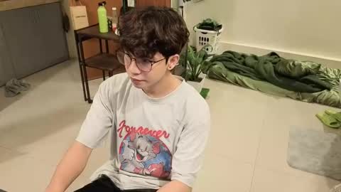 Green online show from 4, 2, 2026