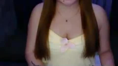 Snapshot of thehotiest_woman69 chatting on 10, 7, 2026 Jane online show from 10, 7, 2026