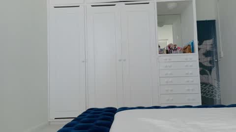 Snapshot of theislandgirl chatting on 15, 5, 2026 Lily Marie online show from 15, 5, 2026