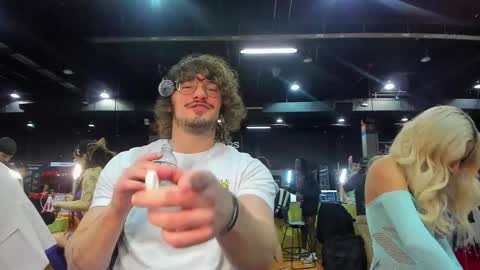 Johnny Stone online show from 10, 4, 2026