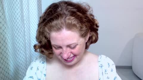 Ella online show from 17, 10, 2025