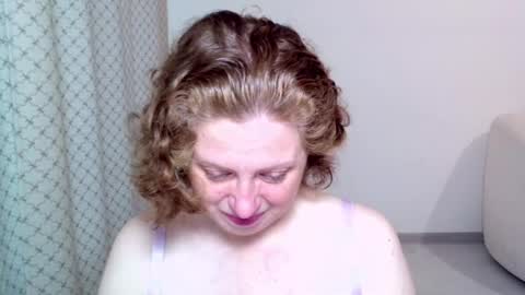 Ella online show from 4, 11, 2025