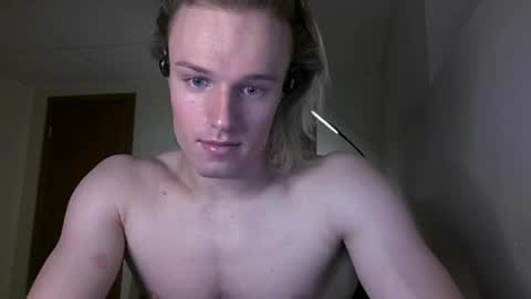 Snapshot of thelevimeyers chatting on 3, 3, 2025 thelevimeyers online show from 3, 3, 2025