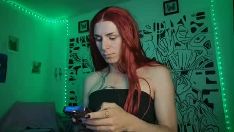 Lucy Lucy online show from 22, 10, 2025