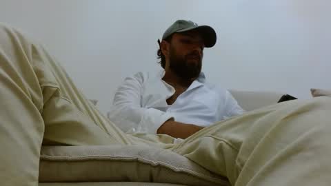 TheMonarchGoat online show from 22, 11, 2025