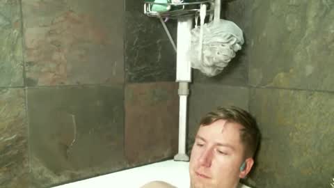 Daisy and Tim online show from 9, 2, 2025