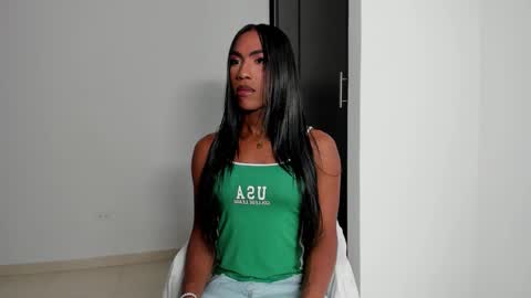 Snapshot of thenewclass chatting on 15, 2, 2026 Andriw and Maiol online show from 15, 2, 2026