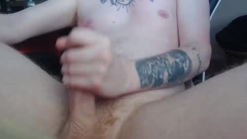 Snapshot of thenewguyatwork chatting on 24, 10, 2025 thenewguyatwork online show from 24, 10, 2025