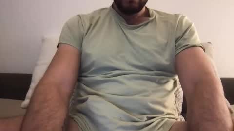 Snapshot of thenudeworldrover chatting on 29, 3, 2026 thenudeworldrover online show from 29, 3, 2026