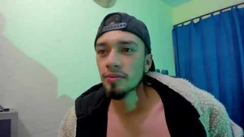 Snapshot of theo_stone04 chatting on 16, 9, 2025 Theo online show from 16, 9, 2025