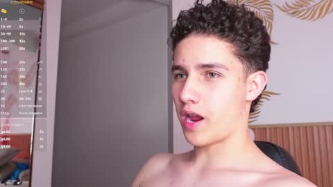 Snapshot of theohawke_ chatting on 1, 2, 2025 THEO- MATEO online show from 1, 2, 2025