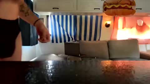 theonlyboi43ver online show from 1, 10, 2025