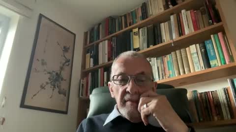 Snapshot of theowlandthe chatting on 12, 3, 2025 theowlandthe online show from 12, 3, 2025