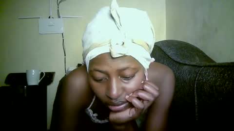 Snapshot of therry_heart chatting on 5, 5, 2026 hearty online show from 5, 5, 2026