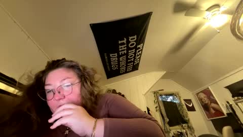 Snapshot of thesashadomme chatting on 13, 1, 2025 The Sasha Domme online show from 13, 1, 2025