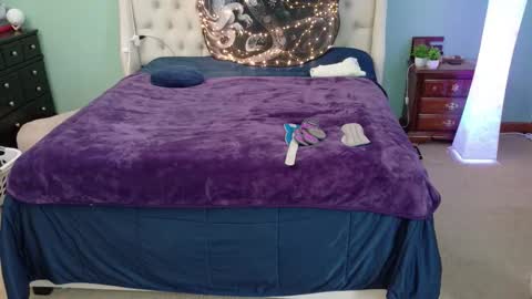 TheSexualDragon online show from 2, 2, 2026