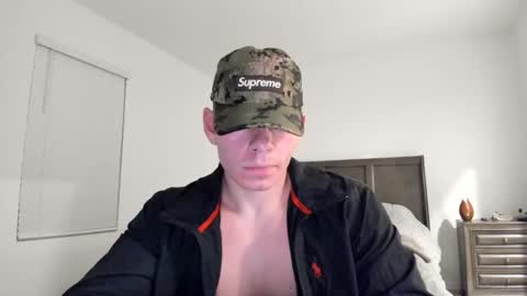 Snapshot of theshortking01 chatting on 25, 2, 2026 TheShortKing1 online show from 25, 2, 2026