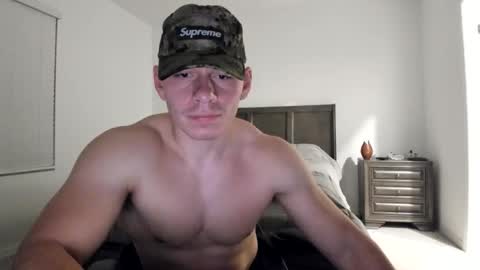 Snapshot of theshortking01 chatting on 26, 2, 2026 TheShortKing1 online show from 26, 2, 2026