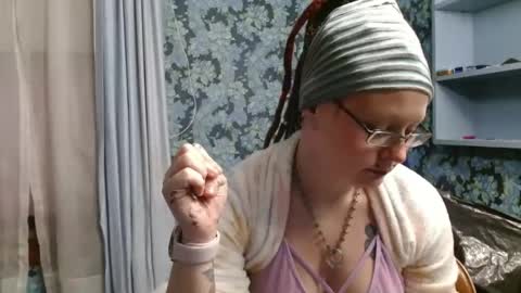 Siren of the Fae online show from 14, 12, 2025