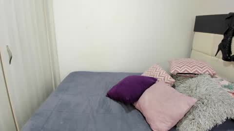 Snapshot of thesquadsex04 chatting on 31, 12, 2024 Camila online show from 31, 12, 2024