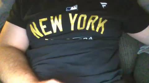 Snapshot of thethril1990 chatting on 25, 4, 2026 Thethrill online show from 25, 4, 2026