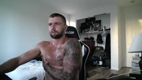 Snapshot of theufcfan_8181 chatting on 18, 7, 2026 troy online show from 18, 7, 2026