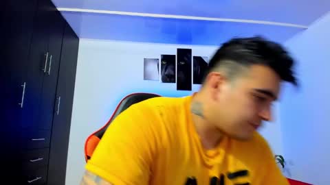 Snapshot of thiago_cp01 chatting on 4, 3, 2025 Thiago online show from 4, 3, 2025