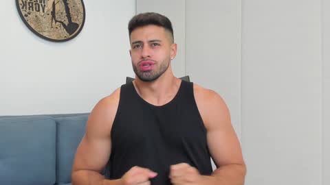 Snapshot of thiago_driussi chatting on 7, 1, 2025 thiago_driussi online show from 7, 1, 2025