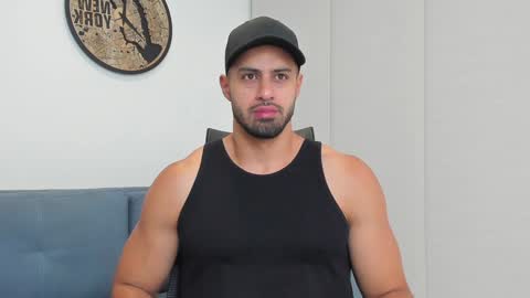 Snapshot of thiago_driussi chatting on 11, 1, 2025 thiago_driussi online show from 11, 1, 2025