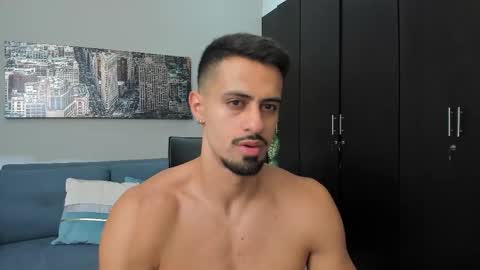 thiago_driussi online show from 15, 11, 2025